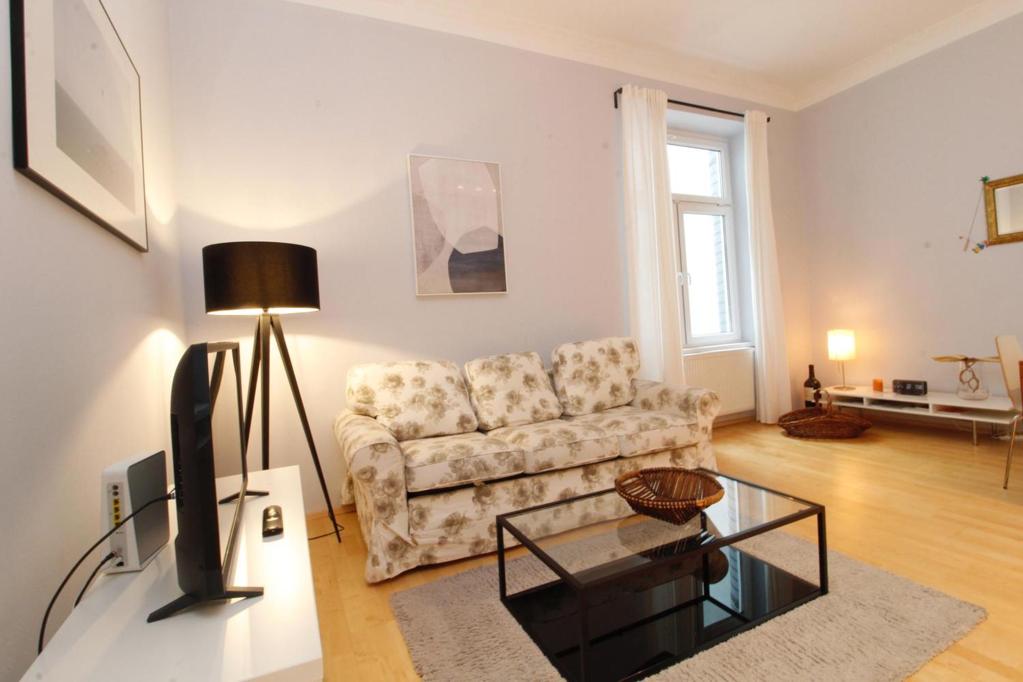 Classy In The Heart Of * Vienne